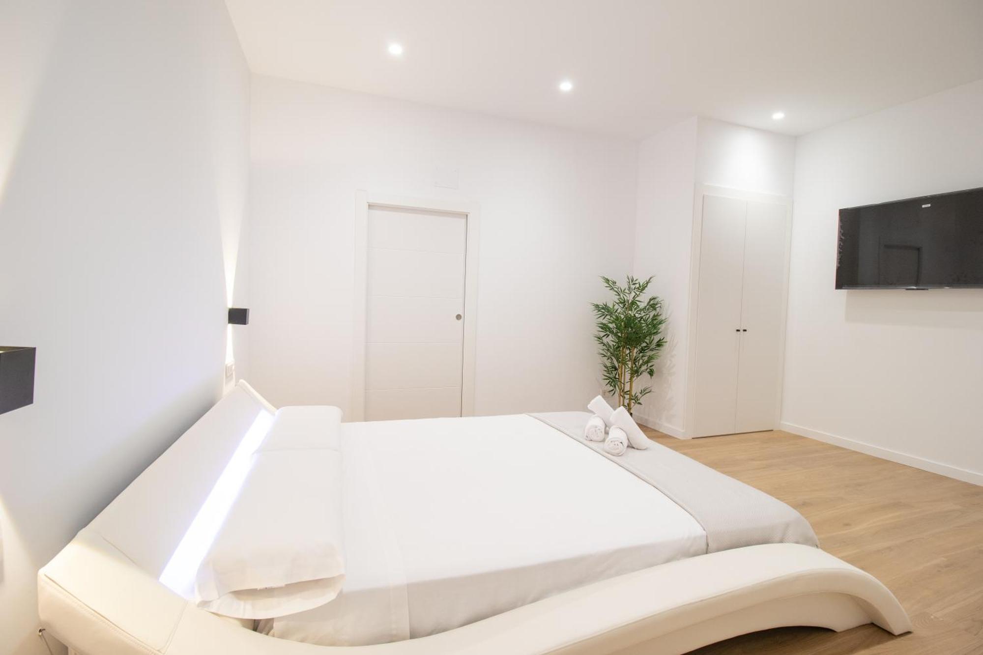 Bedtime Suites By Concept Flats Valencia Buitenkant foto