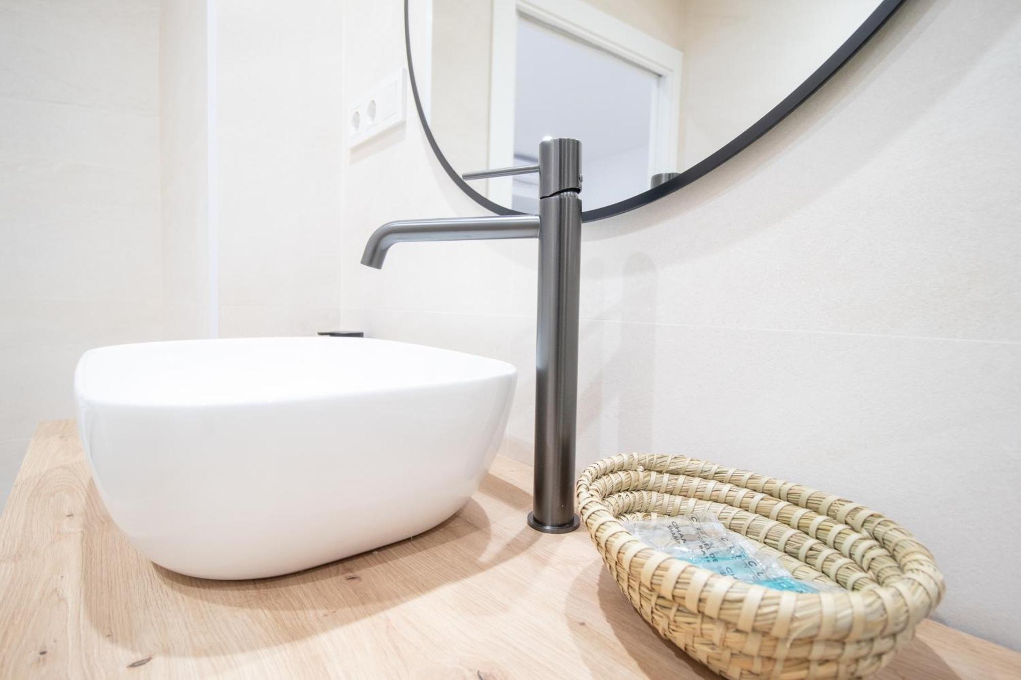 Bedtime Suites By Concept Flats Valencia Buitenkant foto